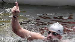 Пловец Петыр Стойчев завоевал титул чемпиона Европы в плавании на открытой воде на дистанции 25 км