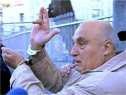 Цыганскому барону в Болгарии дали 1,2 года за неприличный жест