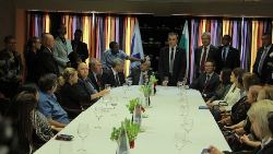 Премьер Болгарии встретился с родственниками погибших и пострадавших при теракте в Бургасе